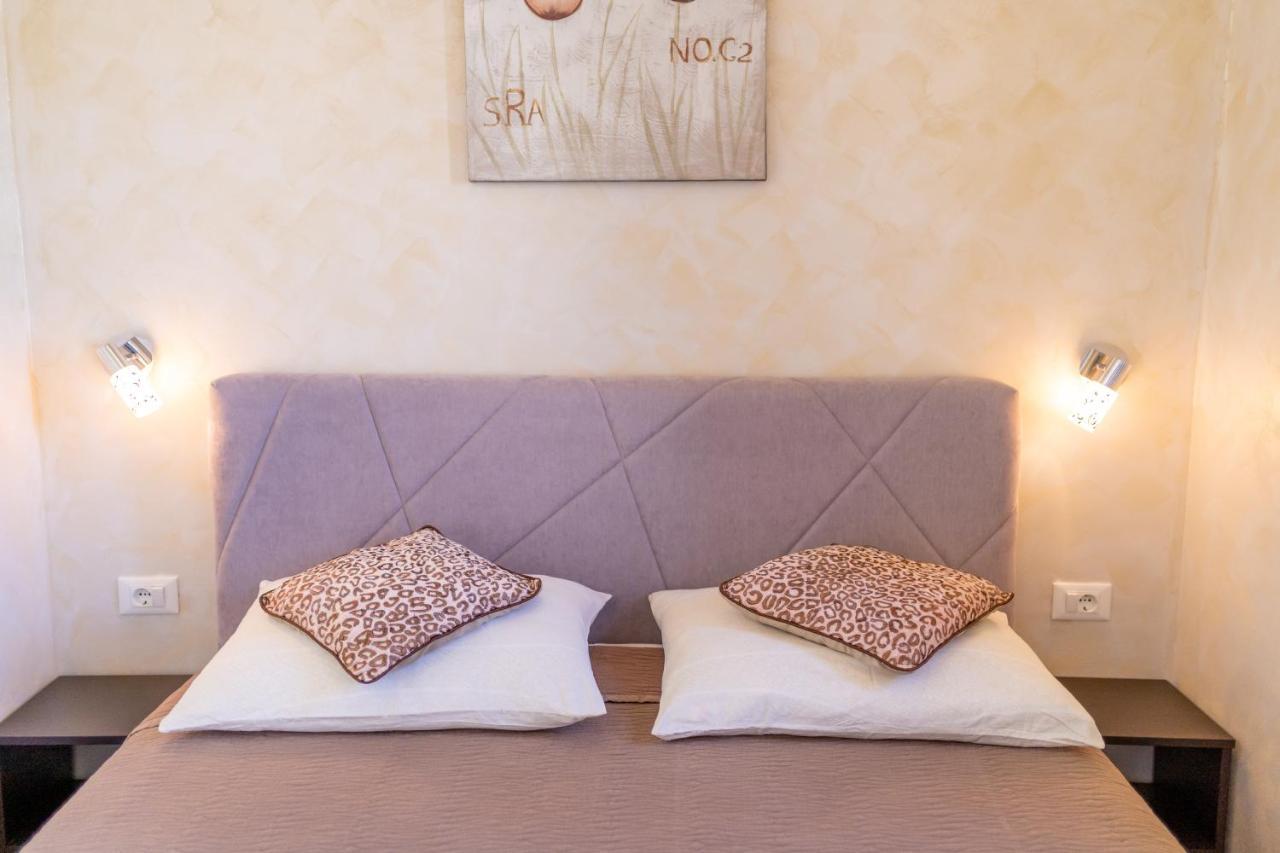 Apartments Naja Сплит Екстериор снимка